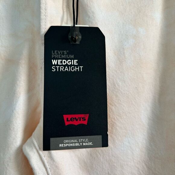 Levi’s Wedgie Women’s 27 Straight Premium Tie Dye Jeans NWT - Picture 2 of 6